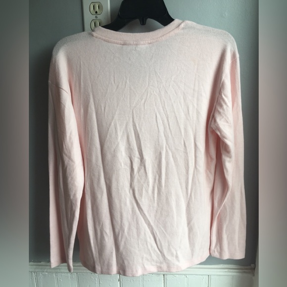 Gloria Vanderbilt  V-Neck Top - NWT - Picture 6 of 7